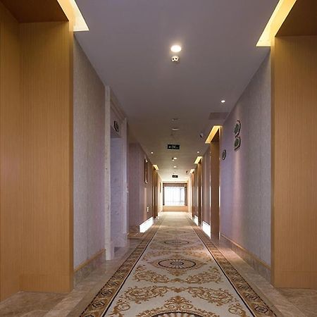 Vienna 3 Best Hotel Dongguan Liaobu Veicle City Dış mekan fotoğraf
